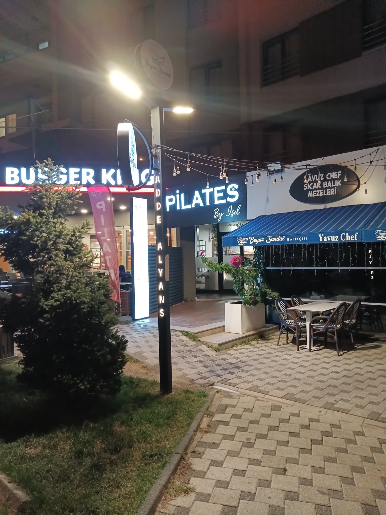 Sokaktan görünüş
